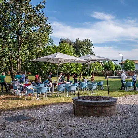 Le Di Ca'zenobio Hotel