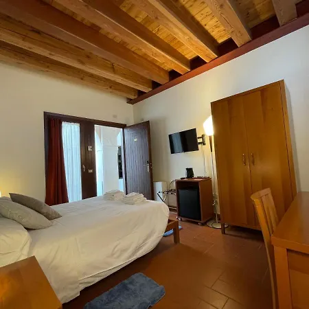Le Di Ca Zenobio Guest house Castagnole